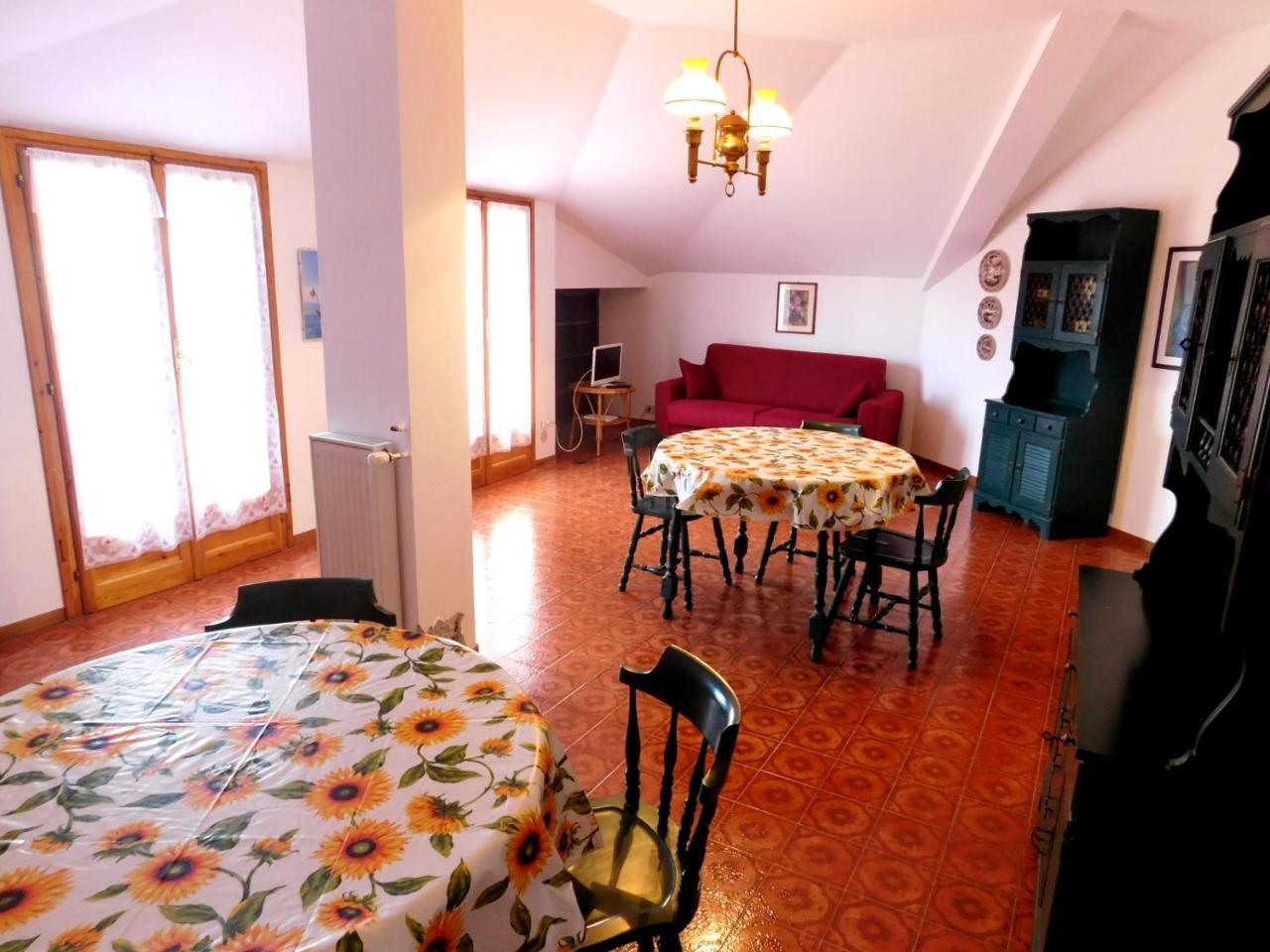 Attico Spazioso E Con Vista, Levanto Kültér fotó